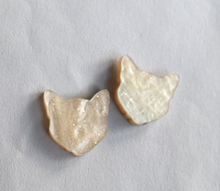 Load image into Gallery viewer, Cat head studs $6  By Rocklilywombats