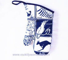 Load image into Gallery viewer, Blue Australiana oven mitt rocklilywombats