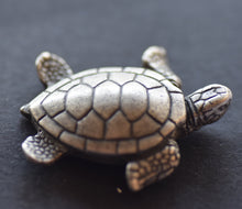 Load image into Gallery viewer, Turtle Green Sea Pewter Brooch large Antique Silver Plated -Peek-a-Boo