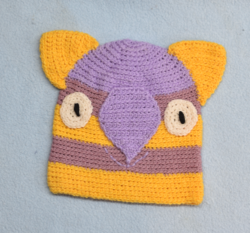 B. Wombat Beanie, hat   100% wool Baby 6 - 12mths:   Gold , Lilac, soft Rose