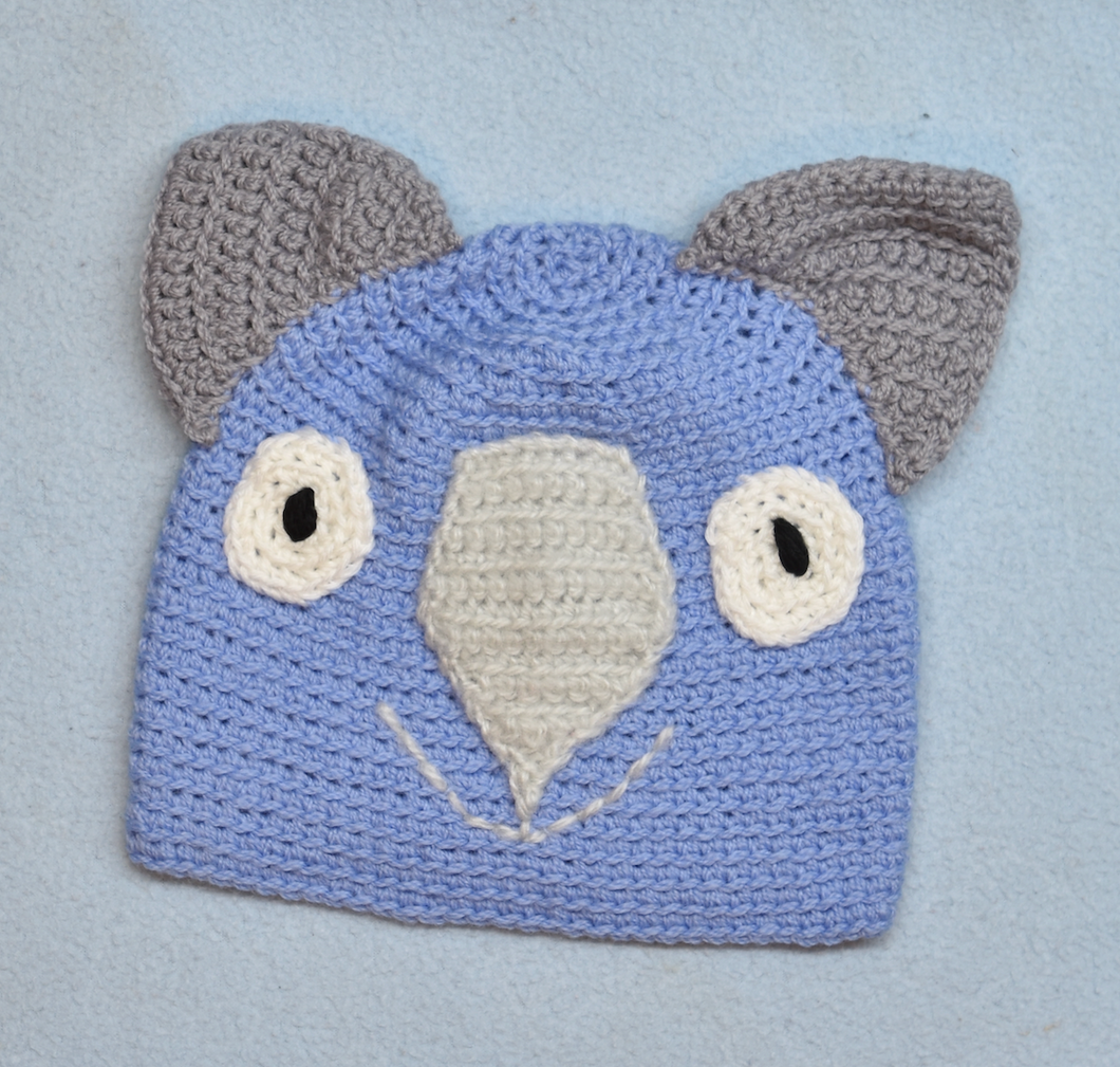 C 2 - 6. Wombat Beanie, hat  100% Wool Child 2 - 6 yrs   Blue, grey, Grey