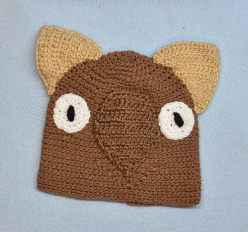 C 2 - 6. Wombat Beanie, hat  100% Wool Child 2 - 6 yrs Dark chocoalate, same, coffee