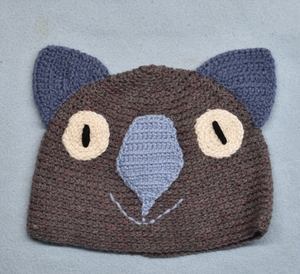 L. Wombat Beanie, hat  100% WOOL Most Adults Women & smaller men:  Chocolate,  Lt Blue