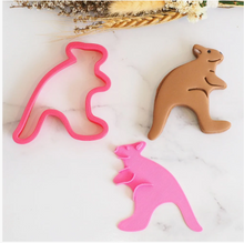 Load image into Gallery viewer, Kangaroo Cookie cutter &amp; Stamp set By Sweet Themes  8 cm Made in Australia.