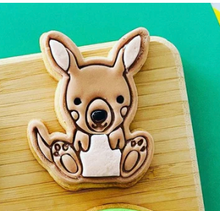 Load image into Gallery viewer, Kangaroo  Cookie Cutter  set with Embosser 7 CM, Australian Cookie Cutters