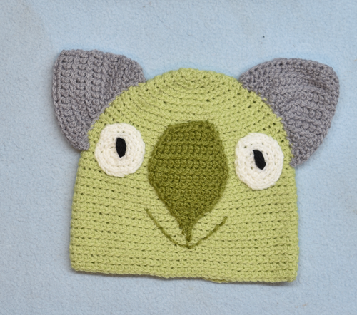 C 2 - 6. Wombat Beanie, hat  100% Wool Child 2 - 6 yrs Lt Sage, sage grey