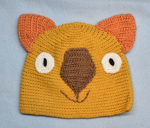 L. Wombat Beanie, hat  100% WOOL Most Adults Women & smaller men: Pumkin brown rust