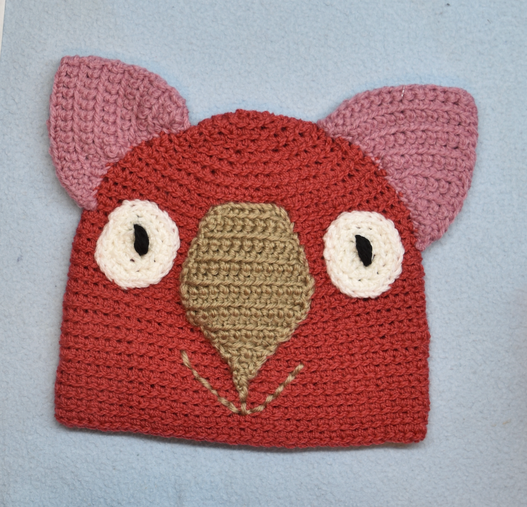 C 2 - 6. Wombat Beanie, hat  100% Wool Child 2 - 6 yrs   Red Coffee Rose