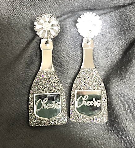 Wednesday Jones : Champagne dangles SILVER GLITTER