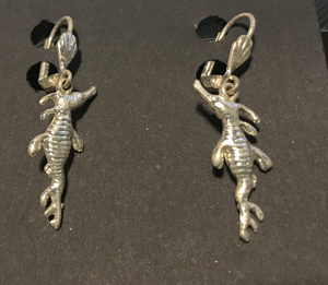 Leafy Sea Horse Earrings Silver Plated: Peek-a-Boo