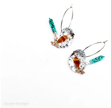 Load image into Gallery viewer, Fairy wren  Polly  (female puple crowned)   - Hoops  by Lunar Deesigns