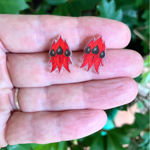 Load image into Gallery viewer, Sturt&#39;s Desert Pea STUDS made  in Australia from recycled Acrylic,  by Smyle Designs