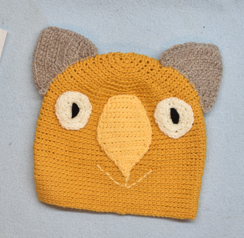 C 1-2 Wombat Beanie, hat  100% Wool Child 1 - 2  yrs : Pumkin  gold Coffee