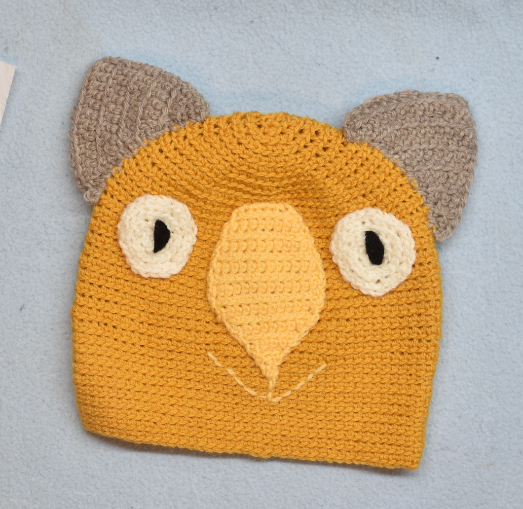 C 1-2 Wombat Beanie, hat  100% Wool Child 1 - 2  yrs : Pumkin  gold Coffee