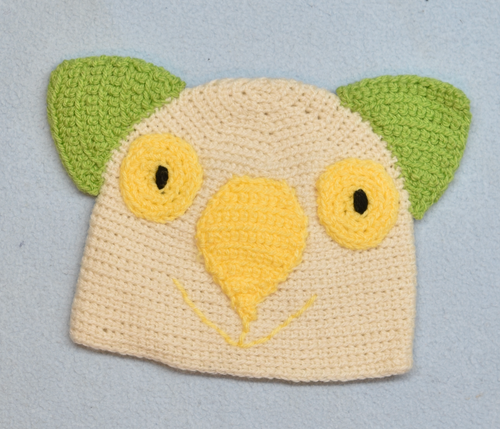 C 1-2 Wombat Beanie, hat  100% Wool Child 1 - 2  yrs : Soft gold Yellow sage