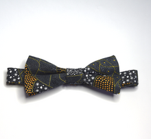 Load image into Gallery viewer, Wild Flowers Dreaming  Bow Tie   By Rocklilywombats