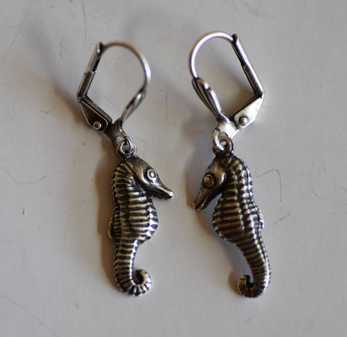 Sea Horse Pot Bellied Pewter Antique Silver Plated Earrings Peek-a-Boo