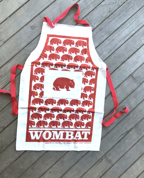 A Wombat Red Earth  Cotton Drill, Pocket  Apron made in Australia