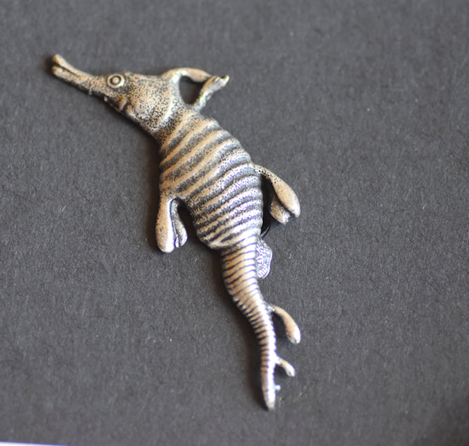 Sea Horse Leafy Pewter Brooch  Antique Silver Plated- peek a boo