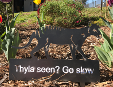 Load image into Gallery viewer, Thylacine, Tasmanian tiger  Rusted Garden Art  By Dianna at Rocklilywombats    includes postage in Aust. International freight extra